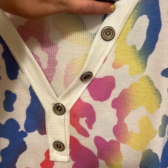 7th Ray Multicoloured Animal Print Top - Picture 2 of 5